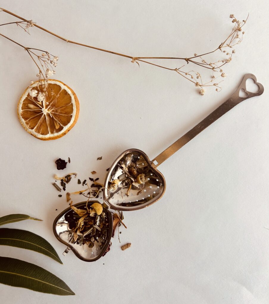 heart tea infuser stainless steel loose leaf tea strainer reusable tea tool cute tea accessory for mug loose leaf brewing cozy tea ritual tea lover gift simple tea accessory small tea strainer durable metal infuser aesthetic tea tool minimalist tea setup warm tea moment daily tea ritual accessory
