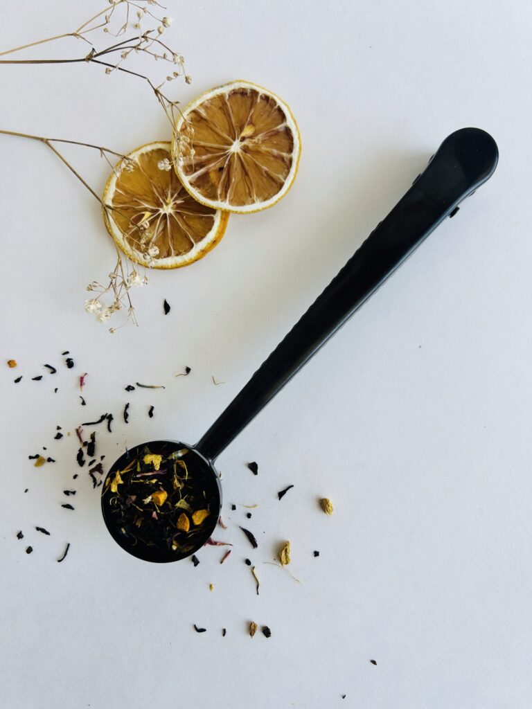tea press spoon loose leaf tea scoop measuring tea spoon press tea tool for loose leaf tea brewing tea accessory for tea lovers stainless steel tea scoop measuring spoon for tea simple tea tool for daily tea ritual loose leaf tea measure scoop reusable tea accessory minimalist tea setup