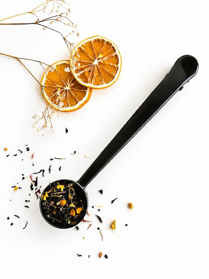 tea press spoon loose leaf tea scoop measuring tea spoon press tea tool for loose leaf tea brewing tea accessory for tea lovers stainless steel tea scoop measuring spoon for tea simple tea tool for daily tea ritual loose leaf tea measure scoop reusable tea accessory minimalist tea setup